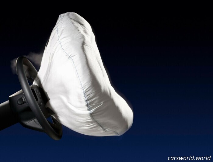 Incautan 6 600K Al Vendedor De eBay Acusado De Vender Bolsas De Aire Falsificadas | Carscoops